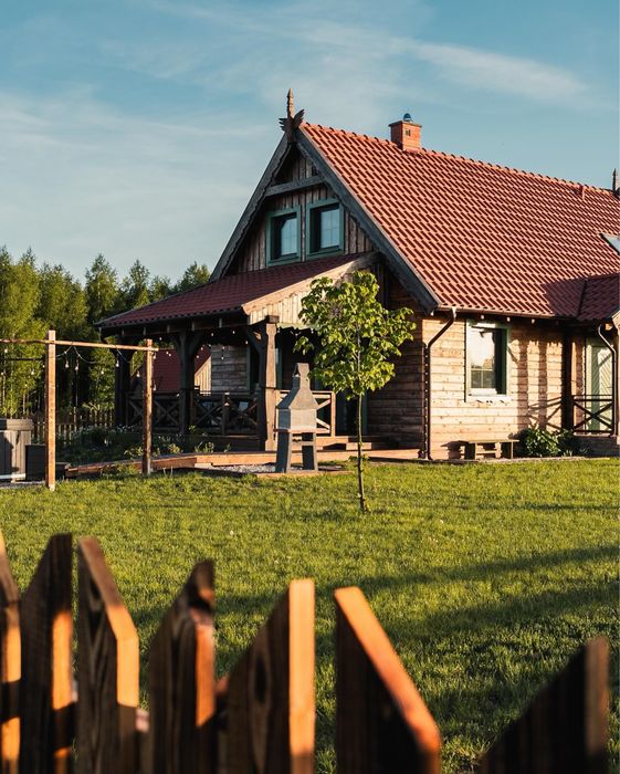 Dom Domek na Mazurach balia, jacuzzi, sauna, nad jeziorem