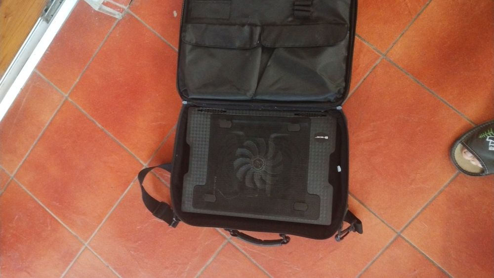 Walizka na laptopa