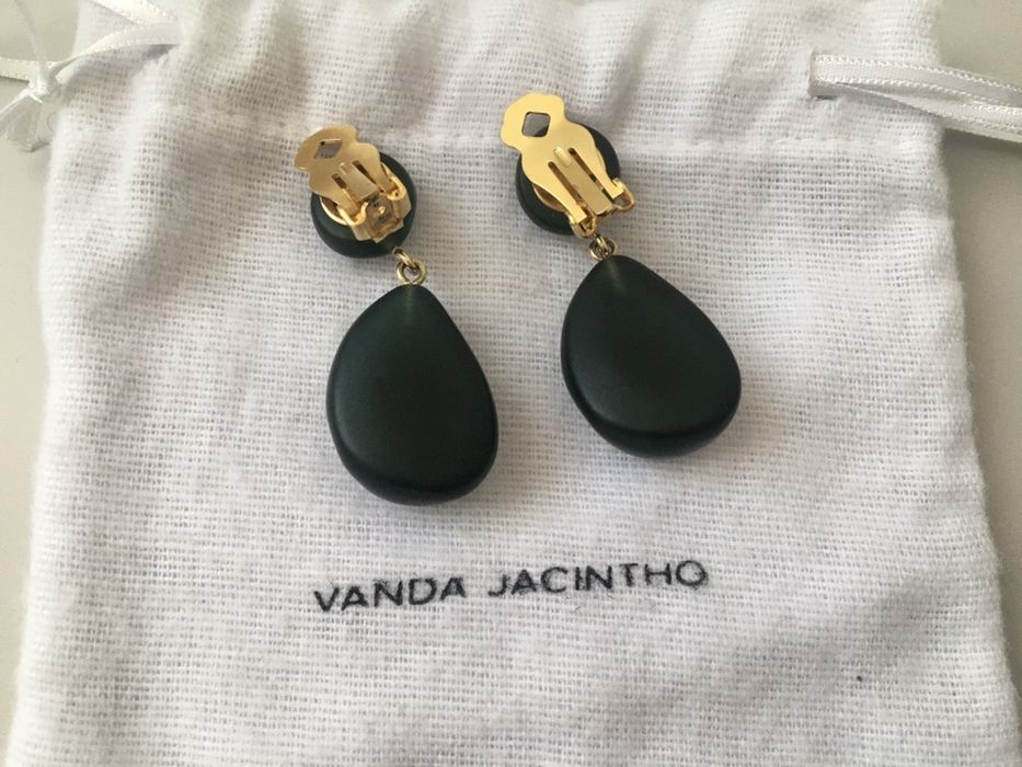 Brincos - Vanda Jacintho - Nunca Usado