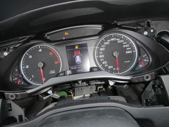 LICZNIK AUDI A4 B8 8K0920930D KOLOR 2.0TDI 3.0TDI 2.7TDI MONTAŻ OCHRONA KOMPONENTU KODOWANIE