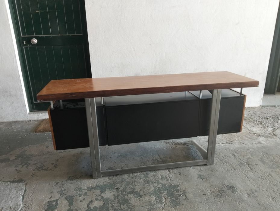 Mobiliário de escritório antigo  Daciano da costa