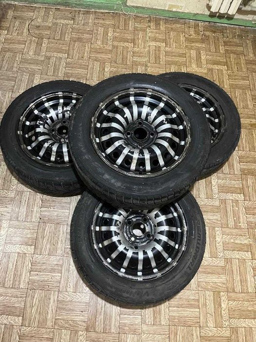 Диски R15 розбалтовка 4*100 з зимовою гумою