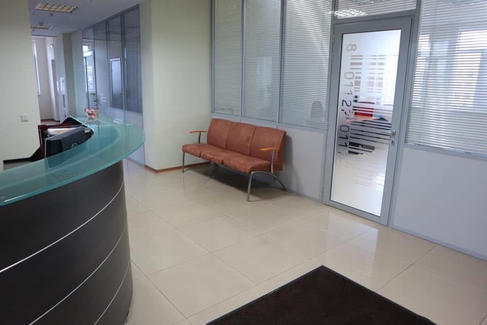 Стійка рецепшн Luna