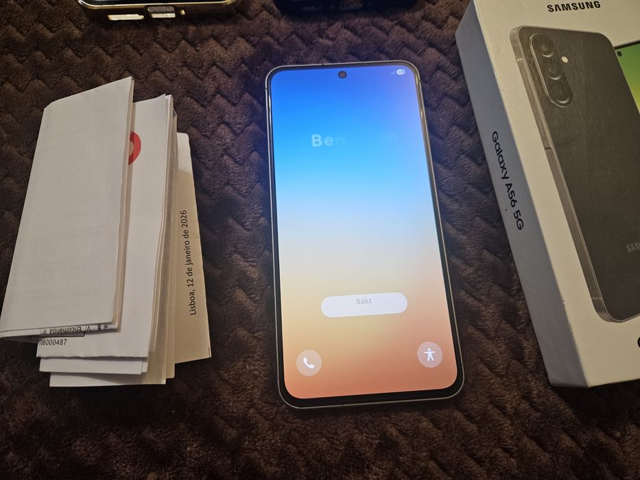 Troco/Vendo Samsung A56 5G 256gb usado com ciaxa e fatura!