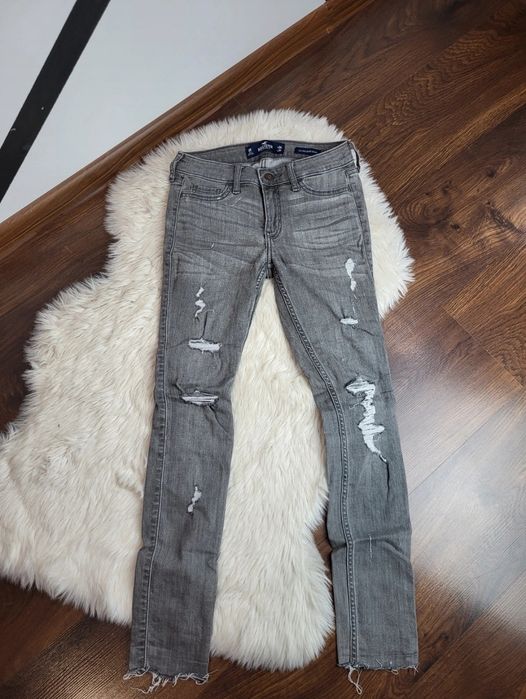 Szare spodnie jeans hollister