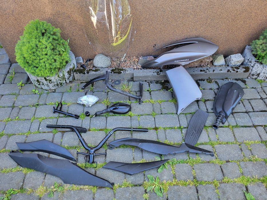 Kawasaki er6f er6 f J300 J125 owiewka  plastik lampa szyba półka lagi og