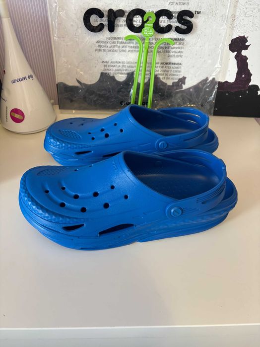 Нові!   Чоловічі  Crocs,