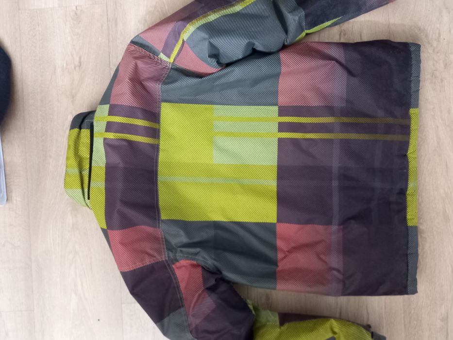 Ciepła kurtka zimowa