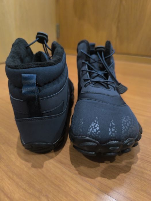 Botas quentes confortáveis