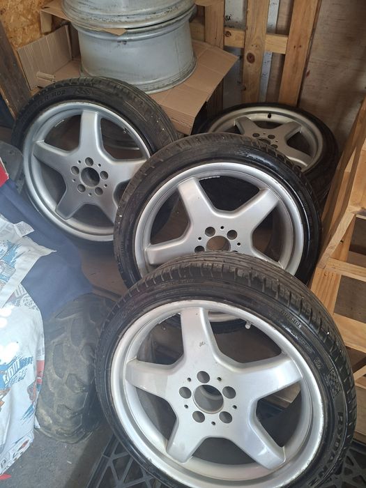 Jantes com pneus 225/40/18