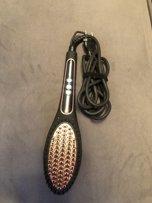Щетка для выравливания волос