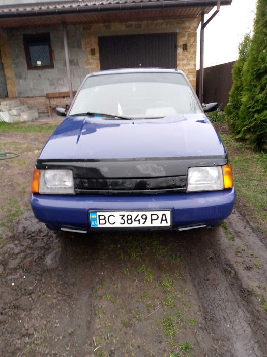 Славута на ходу 2003.1.2л.карбюраторна.Сів і поїхав.