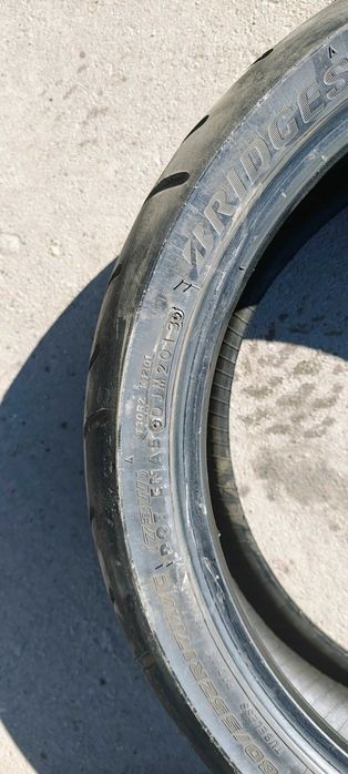 Продам комплект якісної моторезини, мотошини (перед + зад)