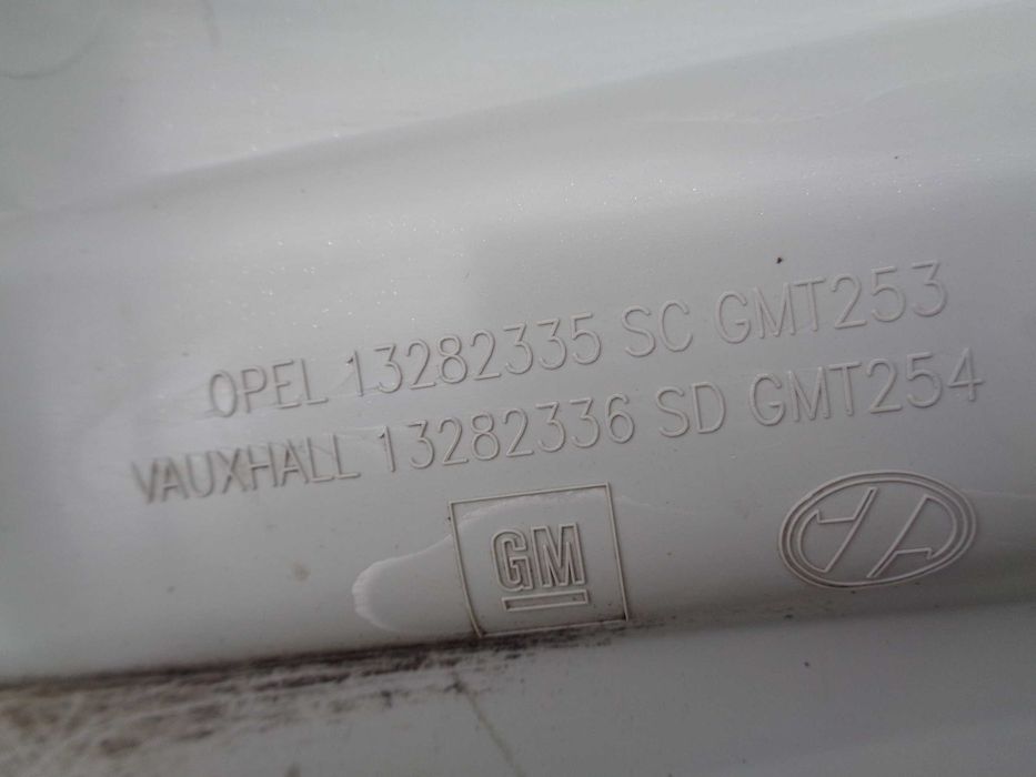 Kołpaki, Komplet oryginalnych kołpaków strukturalnych 16 OPEL 5x110