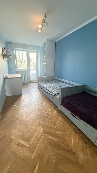 Продам 3к квартиру на Набережной! Стрелка! Центр