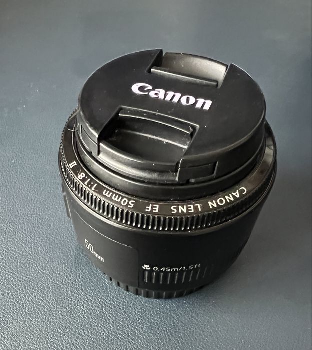 Canon 100D + 3 objectivas + 2 Baterias + carregador + SD card