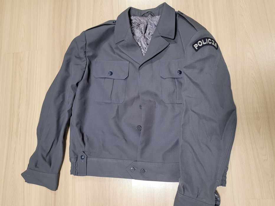 Nowa marynarka Olimpijka 180 Policja policyjna Modus