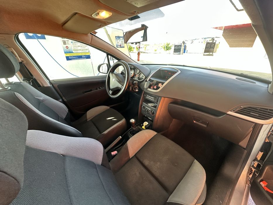 Peugeout 207 1.4hdi ano 2006