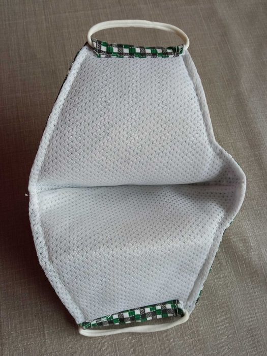 Maseczka maska ochronna nowa w kratkę