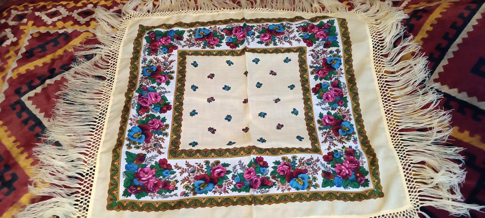 Хустки українські