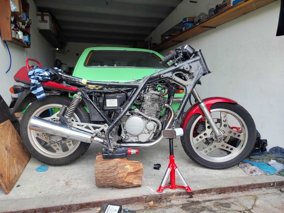 Koło tylne Honda xbr500