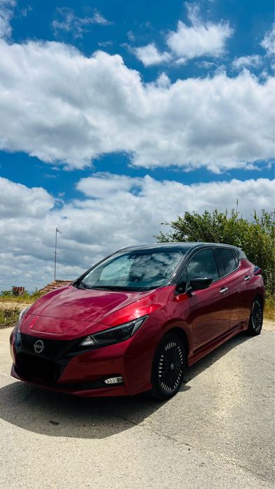 Nissan leaf tekna 62 kw
