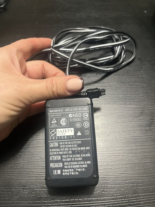 Продам камеру Sony