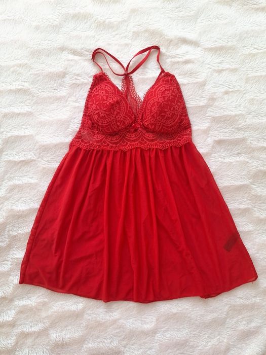 Червоний  пеньюар розмір S