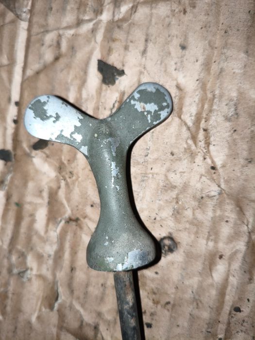 Amortyzator skrętu M72