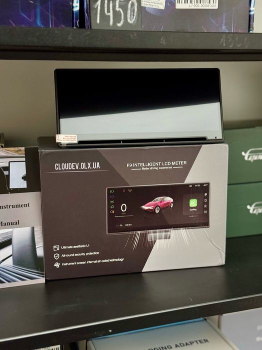 Покращений дисплей приладової панелі 9" Catronics Tesla Model 3 Y