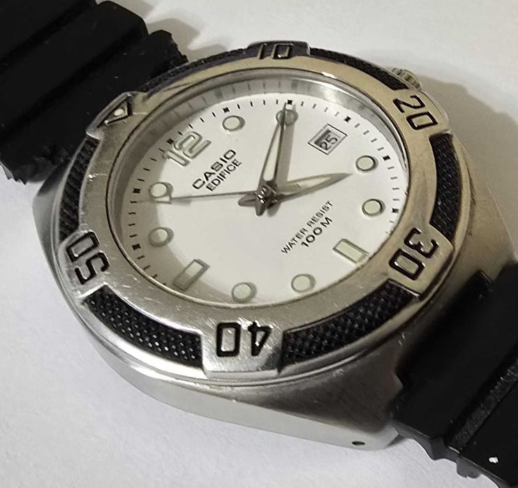 Oryginalny Zegarek Casio Ediffice EF-101 z paskiem