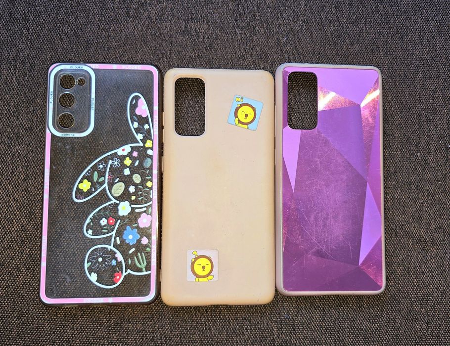 Телефон SAMSUNG S20 FE