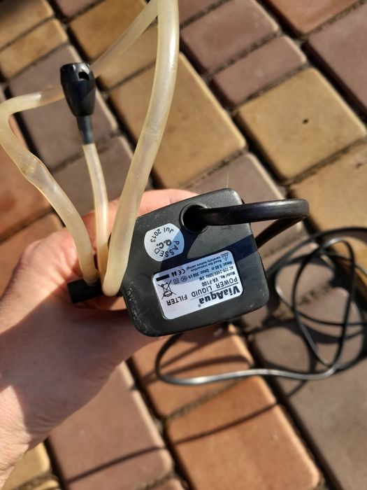 Фільтр для води в акваріум