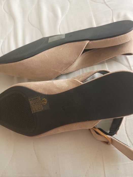 Baleriny kolor beżowy rozmiar 40