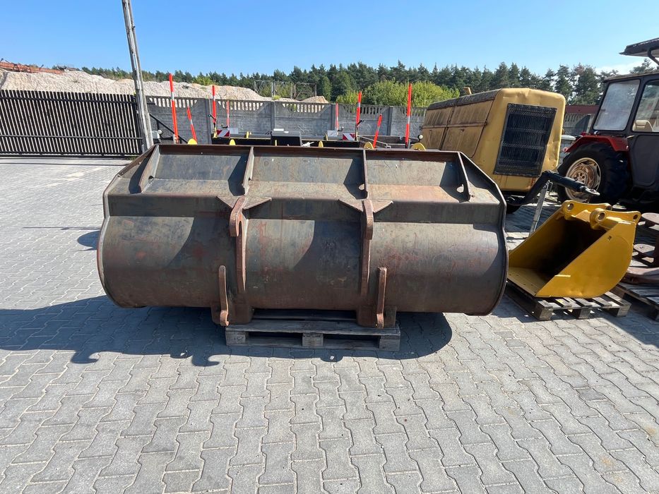 Łyżka do ładowarki  teleskopowej 2 M3