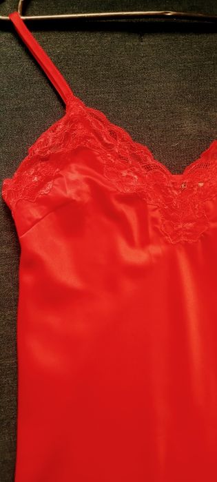 Koszulka nocna czerwona, nowa z metką, r. 38