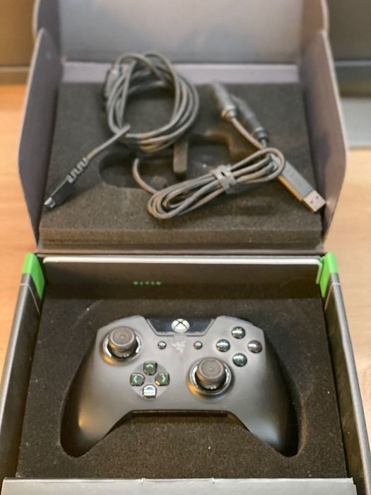 Razer Wolverine Tournament Edition Chroma - pad do Xbox i Windows