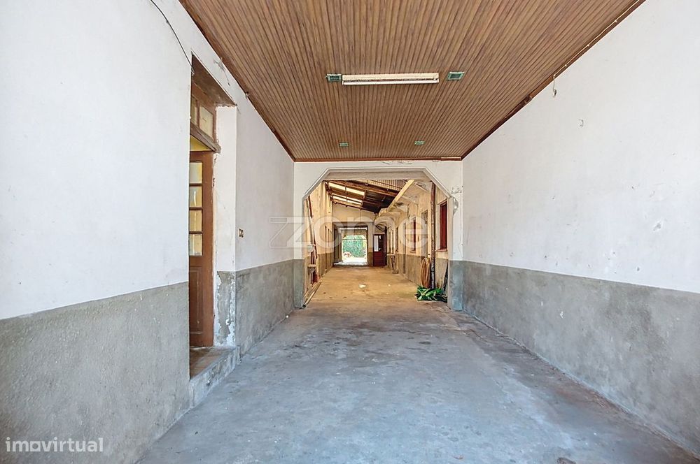 Moradia T2 no centro da Palhaça