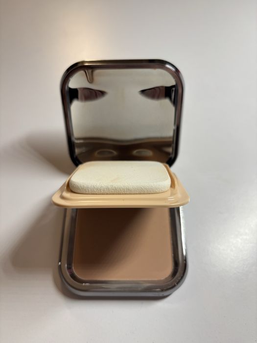 Тональна пудра kiko milano