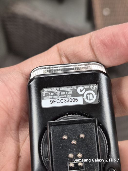 Lampa błyskowa do  aparatów cyfrowych Samsung  NX