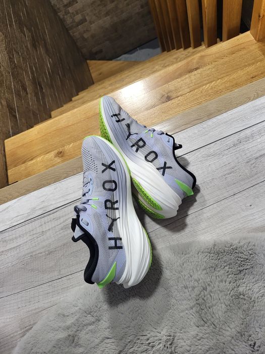 кросівки PUMА Deviate NITRO 3