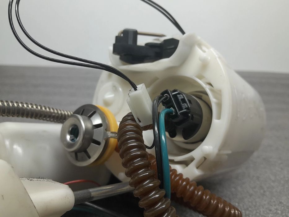Bomba de combustível BMW 1 (F20)