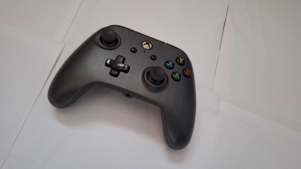 Kontroler Pad przewodowy Powera Szary Grafitowy xbox one series PC