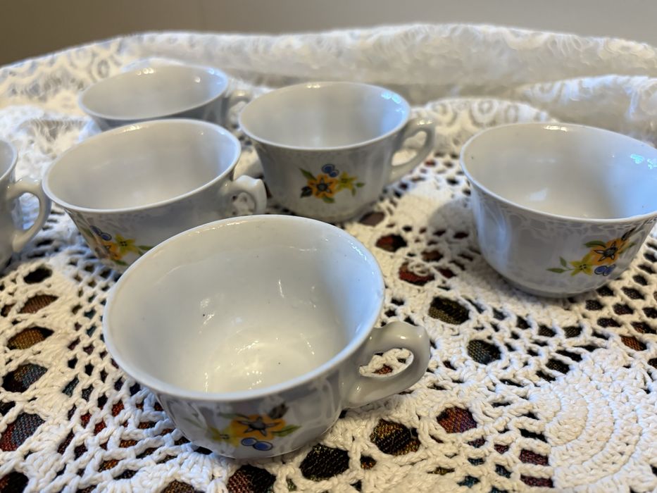 Filiżanki porcelanowe zestaw 6 sztuk