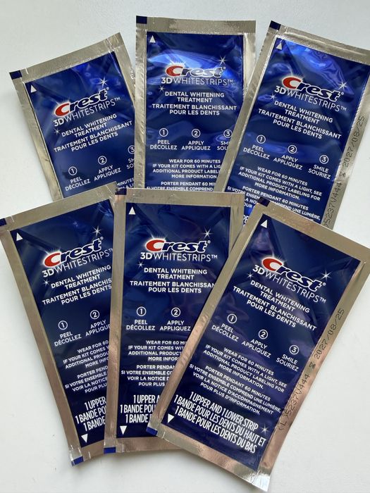 Відбілювальні смужки для зубів Crest 3D Age Renewal Teeth