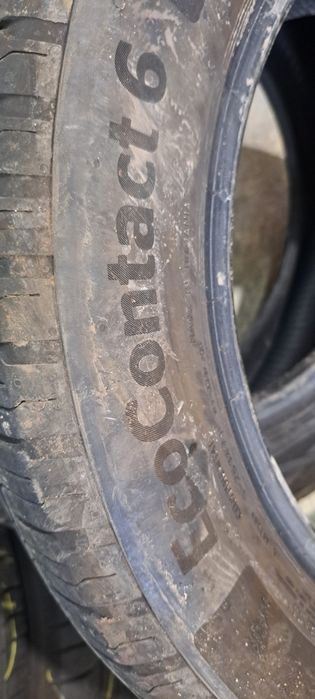 Pneus 195/55/16 continental