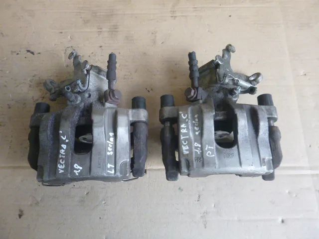 ZACISK HAMULCOWY LEWY TYŁ LEWY TYLNY + PRAWY TYŁ PRAWY TYLNY OPEL VECTRA C 1.8