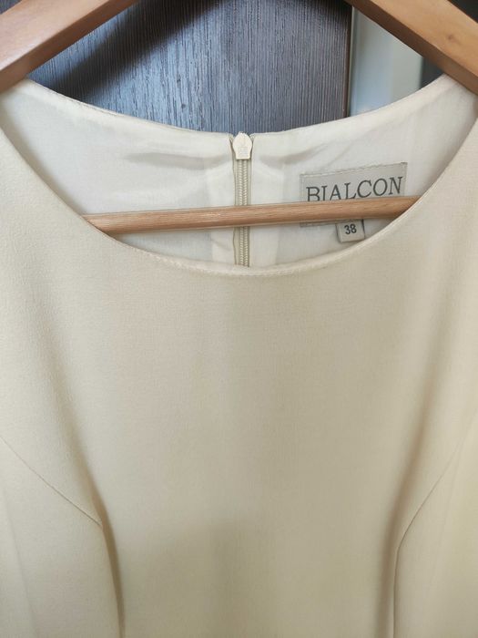Elegancka sukienka z żakietem rozm. 38 firmy Bialcon