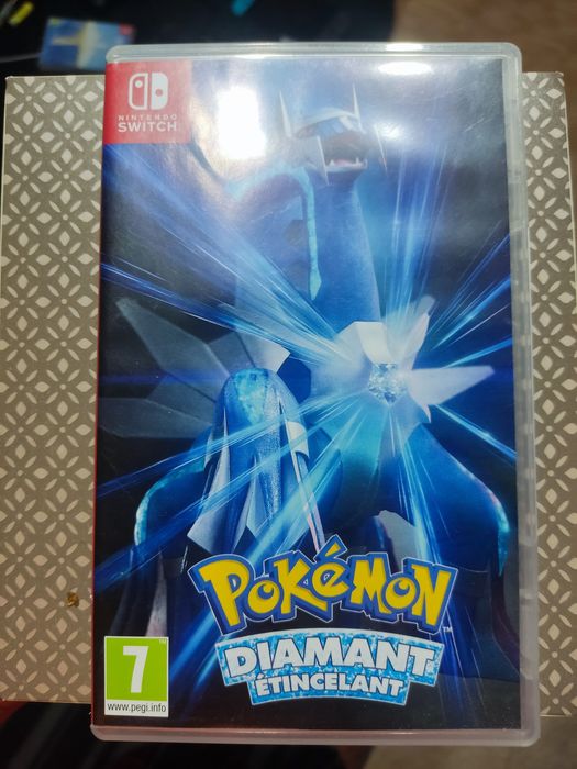 Jogo Pokémon brilhante Diamante para Nintendo Switch.

- Inclui o