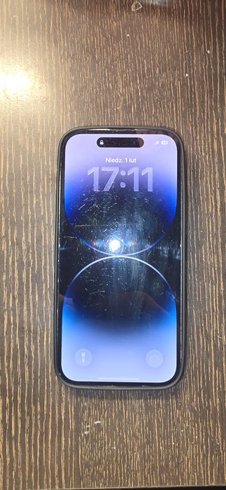 Sprzedam sprawny  iphone 14pro 128gb( stłuczone plecki )